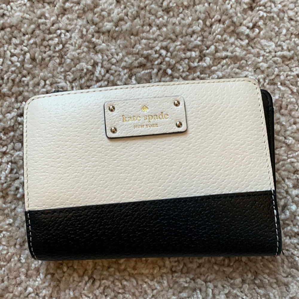 Kate spade wallet